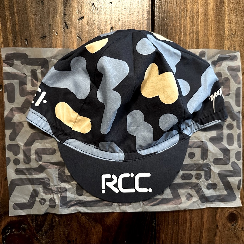🚴🏼‍♂️🚴🏾‍♀️✨ Rapha Racing Club RCC member Seoul cycling cap by Yoon Hyup NEW